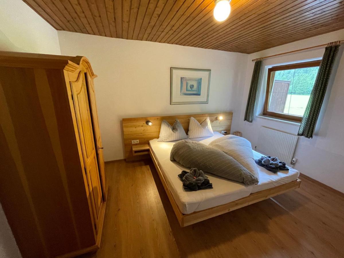 Baerenwirt Apartment Mittenwald Exterior photo