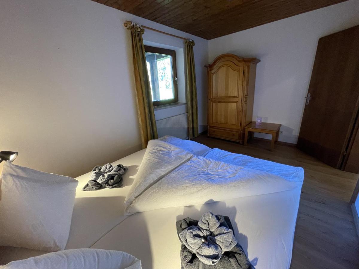 Baerenwirt Apartment Mittenwald Exterior photo